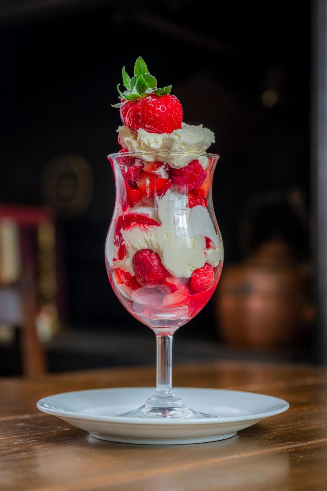 The George Hotel แอ็กซ์มินสเตอร์ ภายนอก รูปภาพ